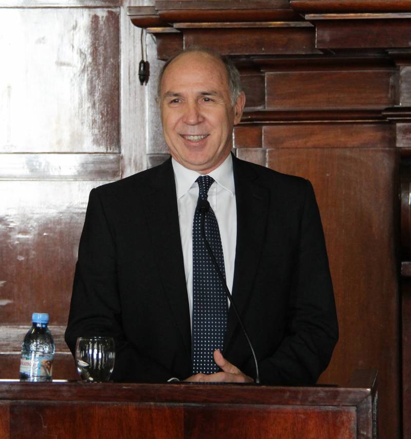Ricardo L. Lorenzetti
